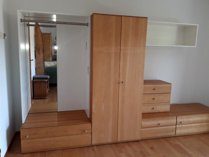 Garderobenschrank von Zachi Wiedner Möbel&Raumdesign Garderobenschrank von Zachi Wiedner Möbel&Raumdesign