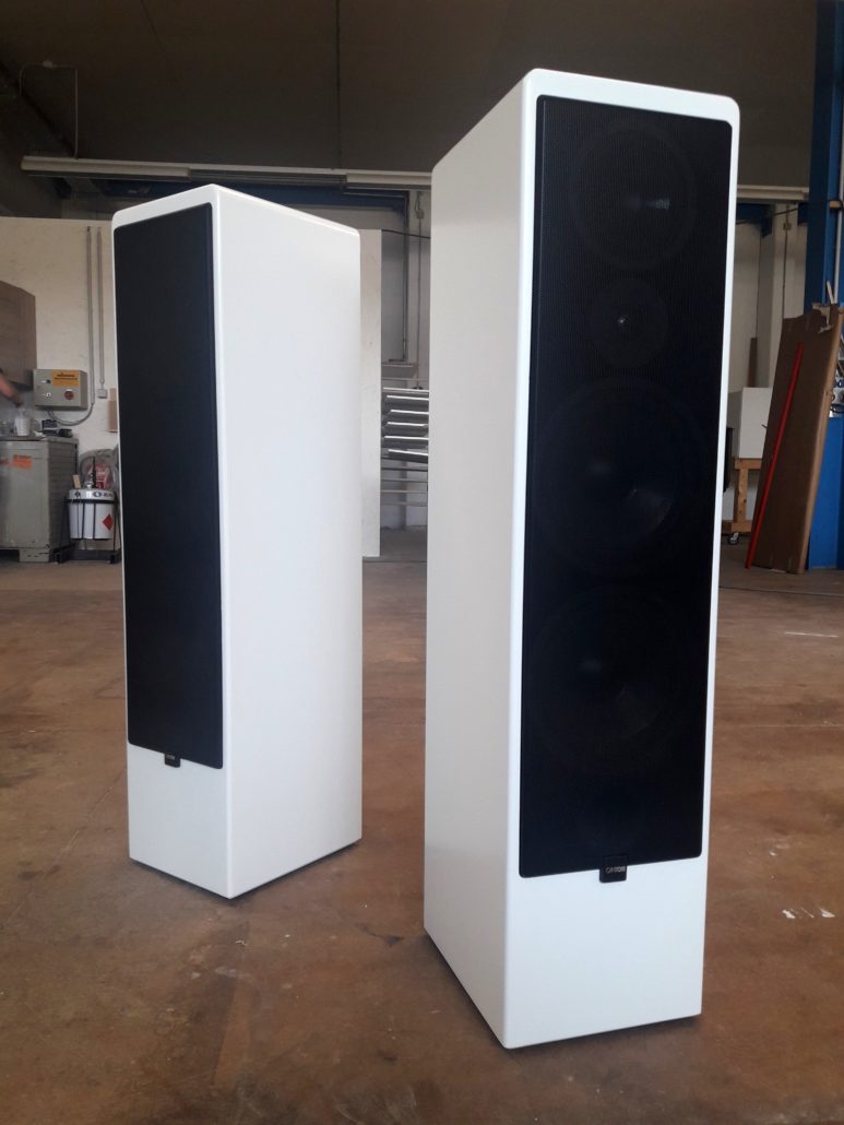 Lautsprecherboxen von Zachi Wiedner Möbel&Raumdesign