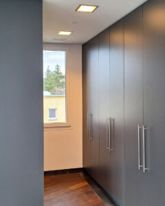 Kleiderschrank nach Maß, vom Schreiner, Lauchringen, Deutschland, Nähe Schweiz
