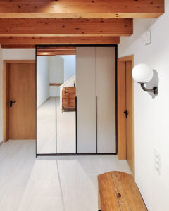 Kleiderschrank nach Maß, vom Schreiner, Lauchringen, Deutschland, Nähe Schweiz