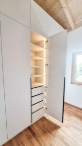 Einbauschrank, kleiderschrank, vom Schreiner, Waldshut, Deutschland, Lauchringen, Schweiz, Schrank auf Maß