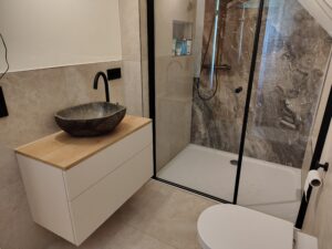 Badmöbel, Waschbeckenunterschrank, Lavabo, vom Schreiner, auf Maß, Zachi Wiedner Möbel&Raumdesign, Lauchringen. Schreinerei, Deutschland, Nähe Schweiz