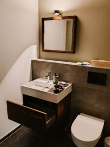 Waschbeckenunterschrank, Badmöbel,Fichte, gebürstet,Zachi Wiedner Möbel&Raumdesign,Lauchringen,Schreinerei,Möbel nach Maß, Nähe Schweiz