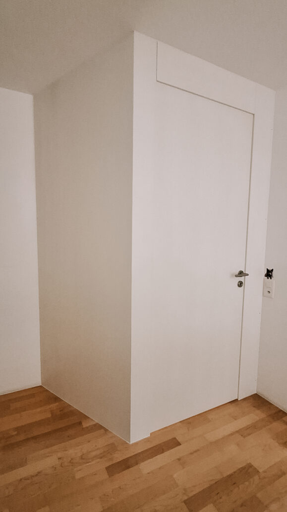 Trennwand mit Tür, Schreinerei, nach Maß, Zachi Wiedner Möbel&Raumdesign, Lauchringen, Deutschland, Nähe Schweiz