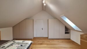 Kleiderschrank, Einbauschrank, auf Maß, vom Schreiner, unter der Dachschräge, Zachi Wiedner Möbel&Raumdesign, Lauchringen. Nähe Schweiz, Waldshut