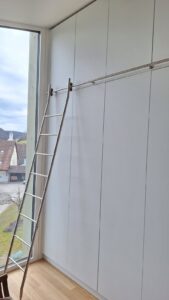 Schlafzimmerschrank, Kleiderschrank, auf Maß, vom SChreiner, Holz, Eiche, mit Beleuchtung. Lauchringen, Zachi Wiedner Möbel&Raumdesign, Nähe Schweiz, Waldshut
