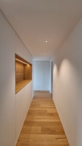 Schlafzimmerschrank, Kleiderschrank, auf Maß, vom SChreiner, Holz, Eiche, mit Beleuchtung. Lauchringen, Zachi Wiedner Möbel&Raumdesign, Nähe Schweiz, Waldshut