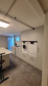 Waschküche, Reduit,, Einbauschrank für Waschmaschine nach Maß, schreinerei, Lauchringen, Zachi Wiedner Möbel&Raumdesign, Deutschland, Nähe Schweiz